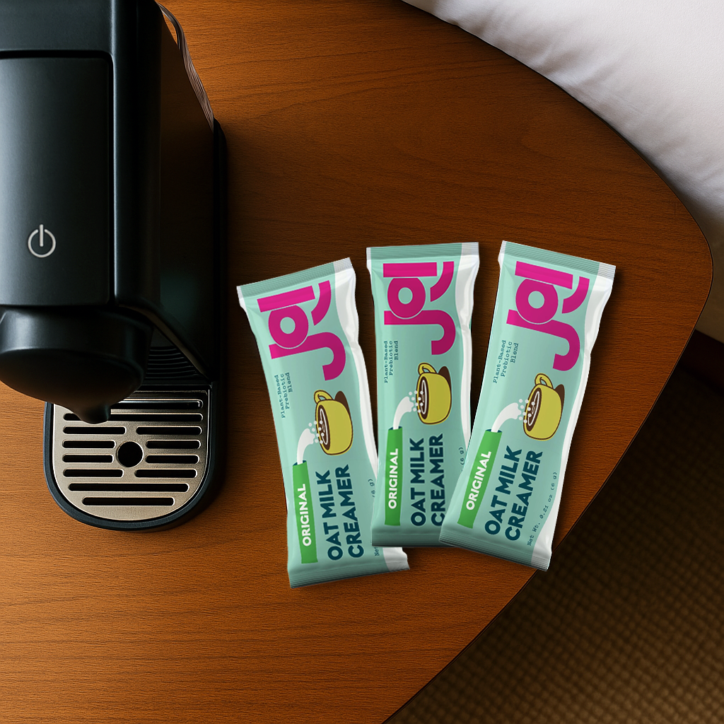 A Foodservice Buyer’s Guide to Non-Dairy Coffee Creamers (Clean, Barista-Friendly Options)